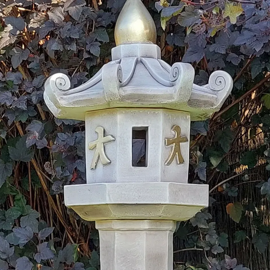 Statues & Sculptures Pagodas^Classic Candle Japanese Pagoda Lantern Stone Garden Ornament