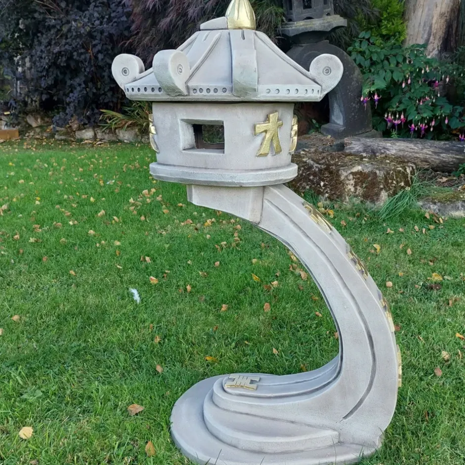 Statues & Sculptures Pagodas^Classic Curved Japanese Pagoda Lantern Stone Garden Ornament