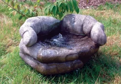 Statues & Sculptures Water Features^Cupped Hands Stone Fountain Water Feature