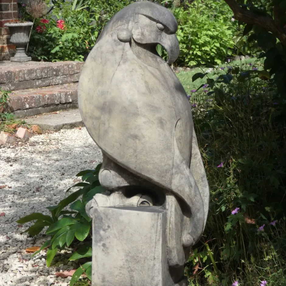 Statues & Sculptures Eagles|Modern^Eagle on Modena Pedestal Modern Stone Garden Statue