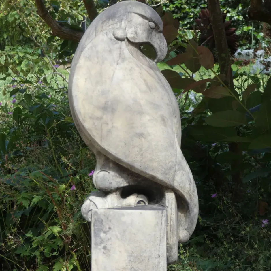Statues & Sculptures Eagles|Modern^Eagle on Plain Pedestal Modern Stone Garden Statue