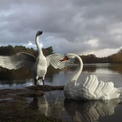 Statues & Sculptures Swans^Grand Pair of Swans Antique White Metal Garden Statues