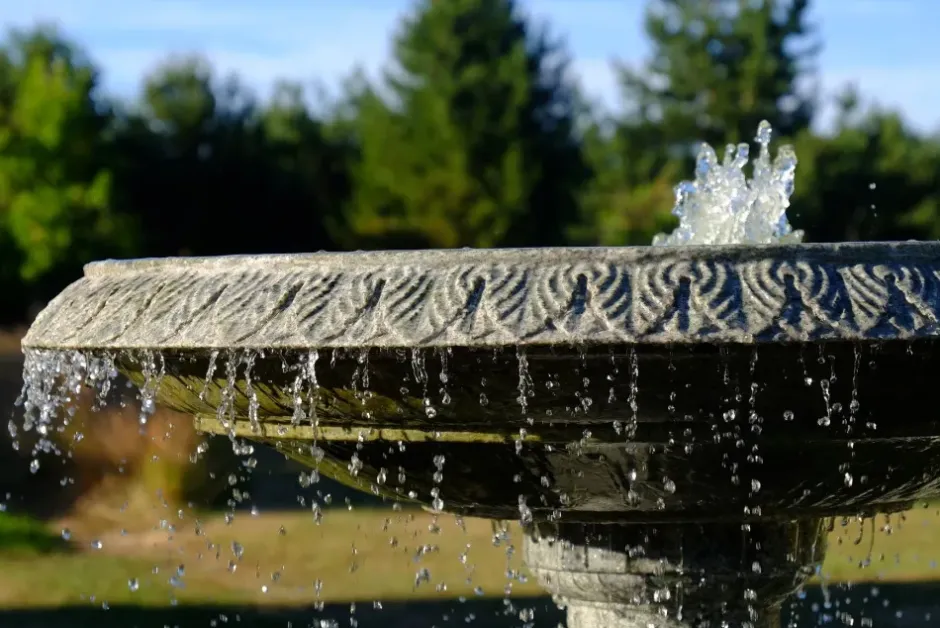 Statues & Sculptures Water Features^Grand Single Tier 4m Emerald Marble Stone Water Fountain Feature