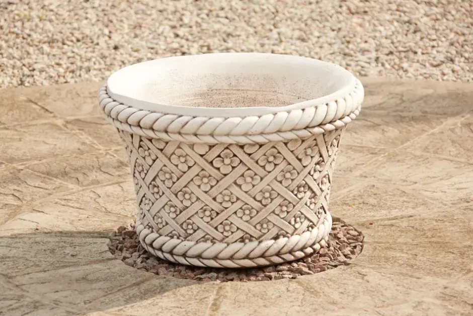 Statues & Sculptures Large|Round^Woven Plant Pot Portland Stone Garden Planter